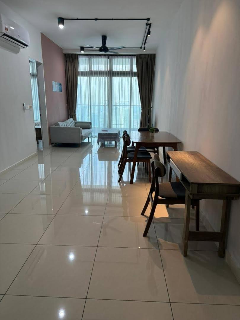 Sky88 Super High Class Condo@10M Spore Johor Bahru Exterior foto